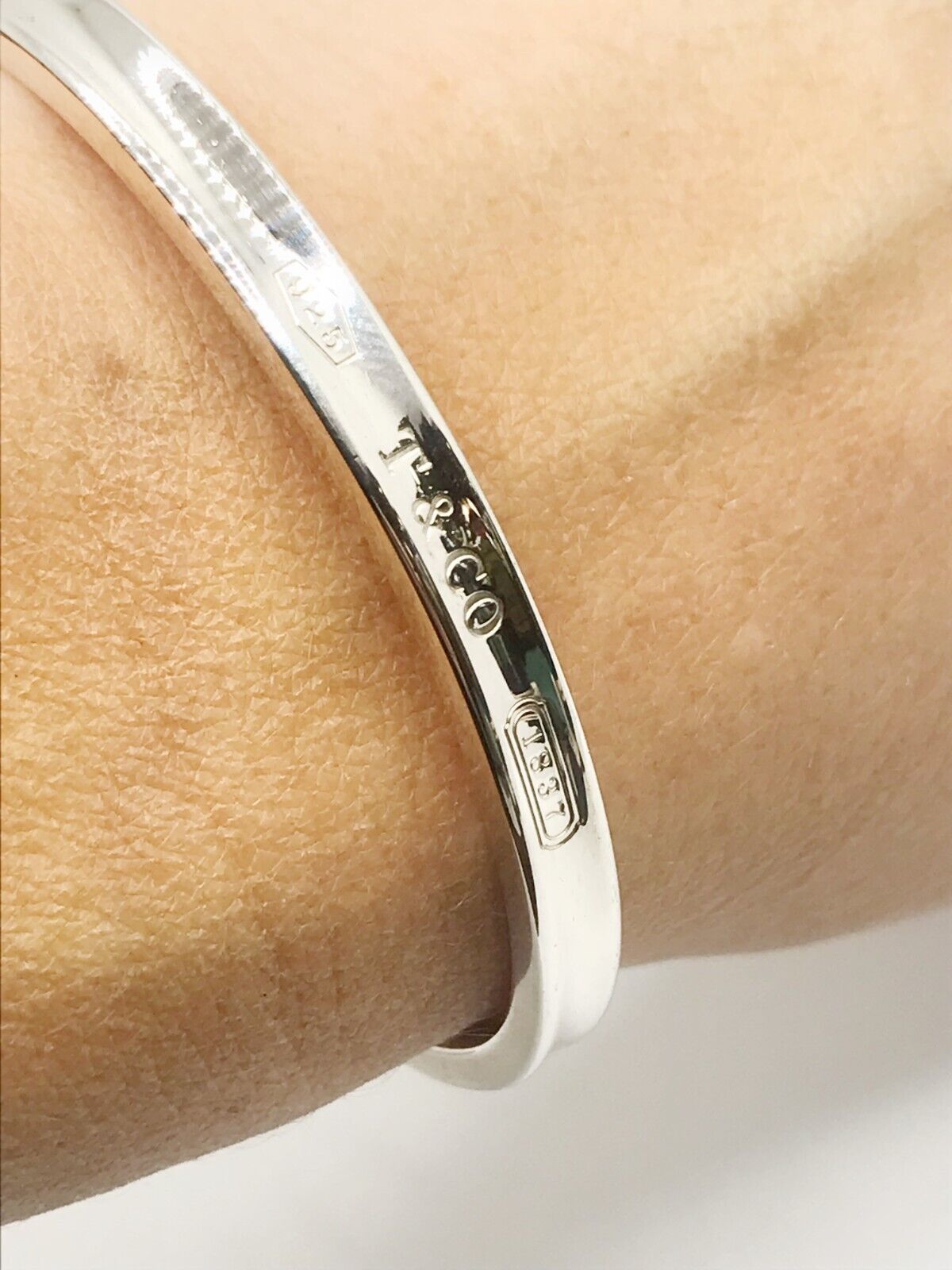 Tiffany & Co. Sterling Silver 1837 Open Bangle 6.25 Tiffany & Co. Sterling Silver 1837 Open Bangle 6.25