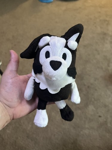 Bluey Mackenzie Plush 8&rdquo; Border Collie 2020 Ludo Studio Moose Toys