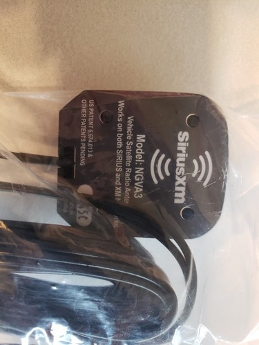 Brand New SiriusXM NGVA3 Magnetic Antenna Mount for Your Vehicle