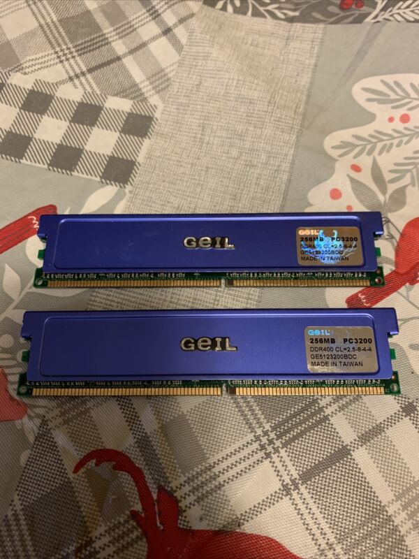 Geil GE5123200BDC 2x 256MB (512MB) DDR400 PC3200 184pin Memory Module PN 1010