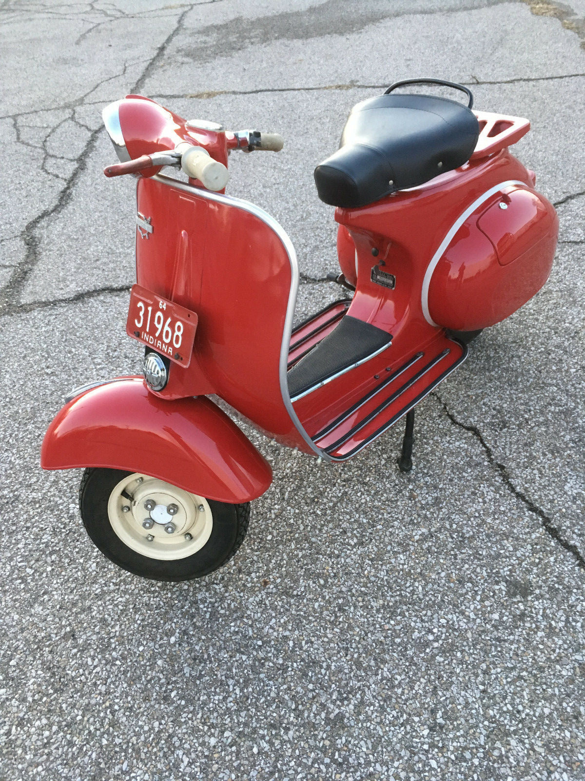 Restored Vintage Vespa 1964 VBB 150cc 4 speed