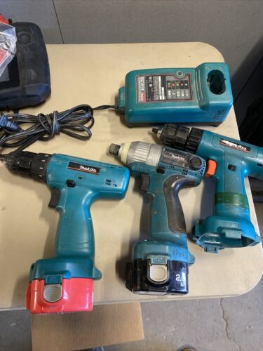 Makita 6980FD 6223D 6227D Cordless Drill Set W/2 Battery Makita 6980FD 6223D 6227D Cordless Drill Set W/2 Battery