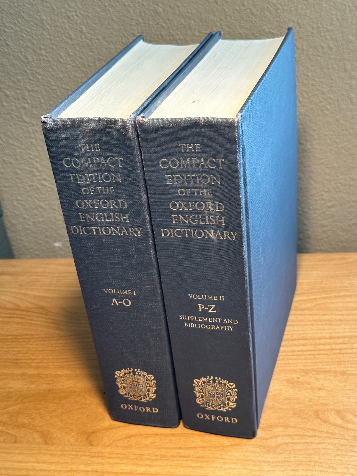 The Compact Edition of the Oxford English Dictionary The Compact Edition of the Oxford English Dictionary