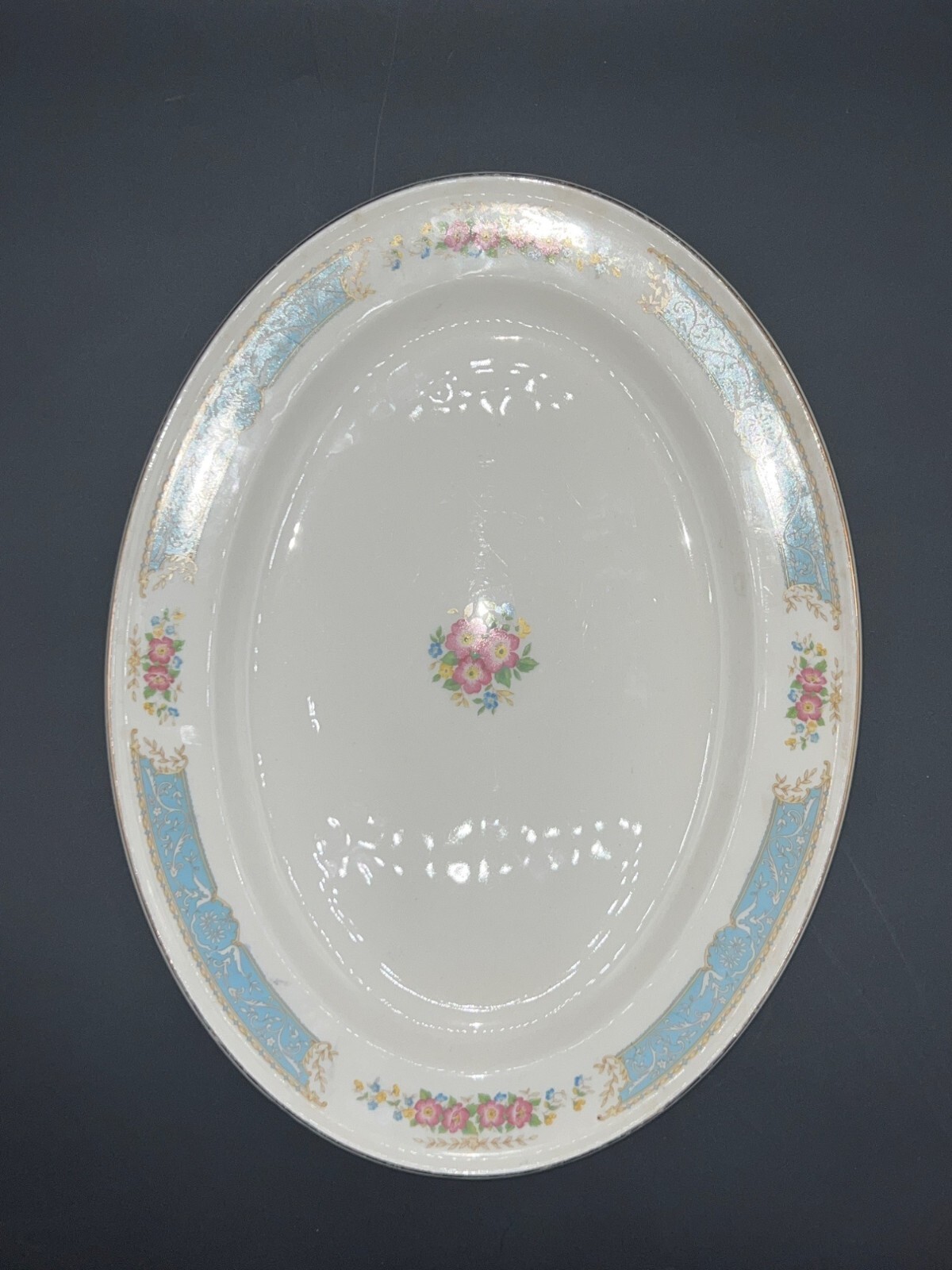 Edwin Knowles Blue Dawn 82681 1939 Disc in 1943 Oval serving