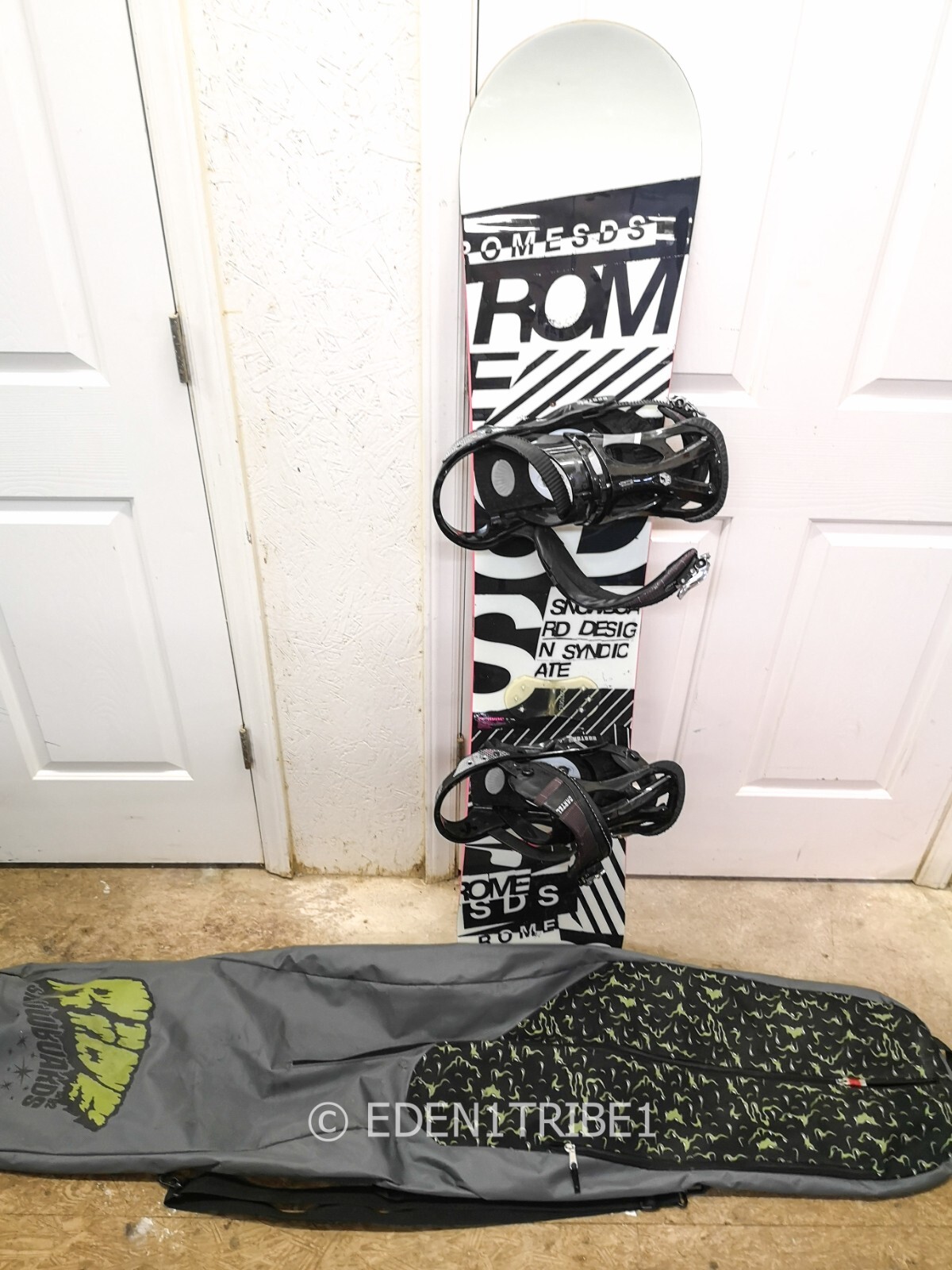 ROME SDS CRAIL 151 × SALOMON HOLOGRAM M Salomon Hologram Snowboard Bindings Mens | Christy Sports