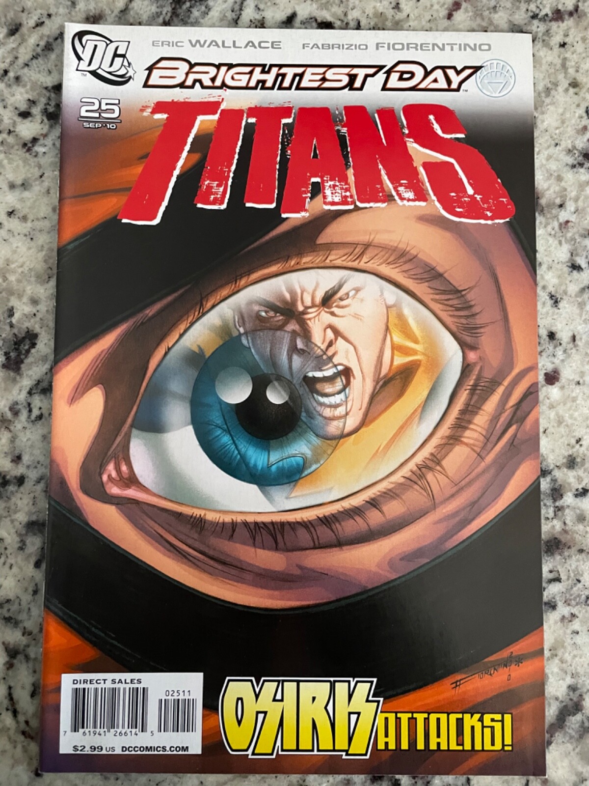セール！ 洋書　アメコミ　Teen Titans　DCコミックス　2冊セット セール！ 洋書 アメコミ Teen Titans DCコミックス 2冊セット