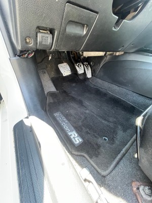 image 13 of interior