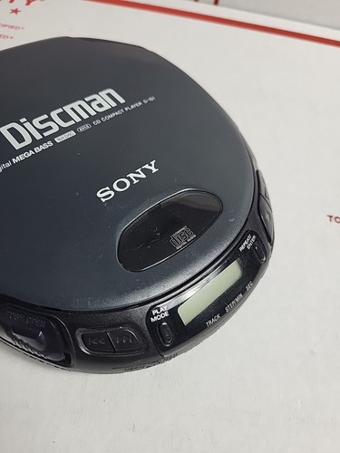 SONY Discman D-151 Digital Mega Bass Portable Compact Disc Player CD - TESTED