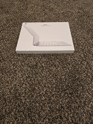 Apple Magic Keyboard for iPad Pro 13in (M4) - White
