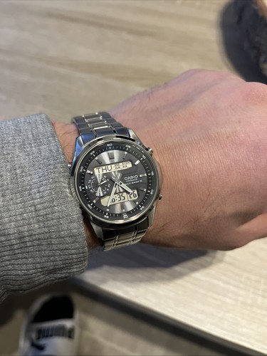 CITIZEN xC Eco-Drive Happy Flight ES9354-51A Solor Radio CITIZEN xC Eco-Drive Happy Flight ES9354-51A Solor Radio