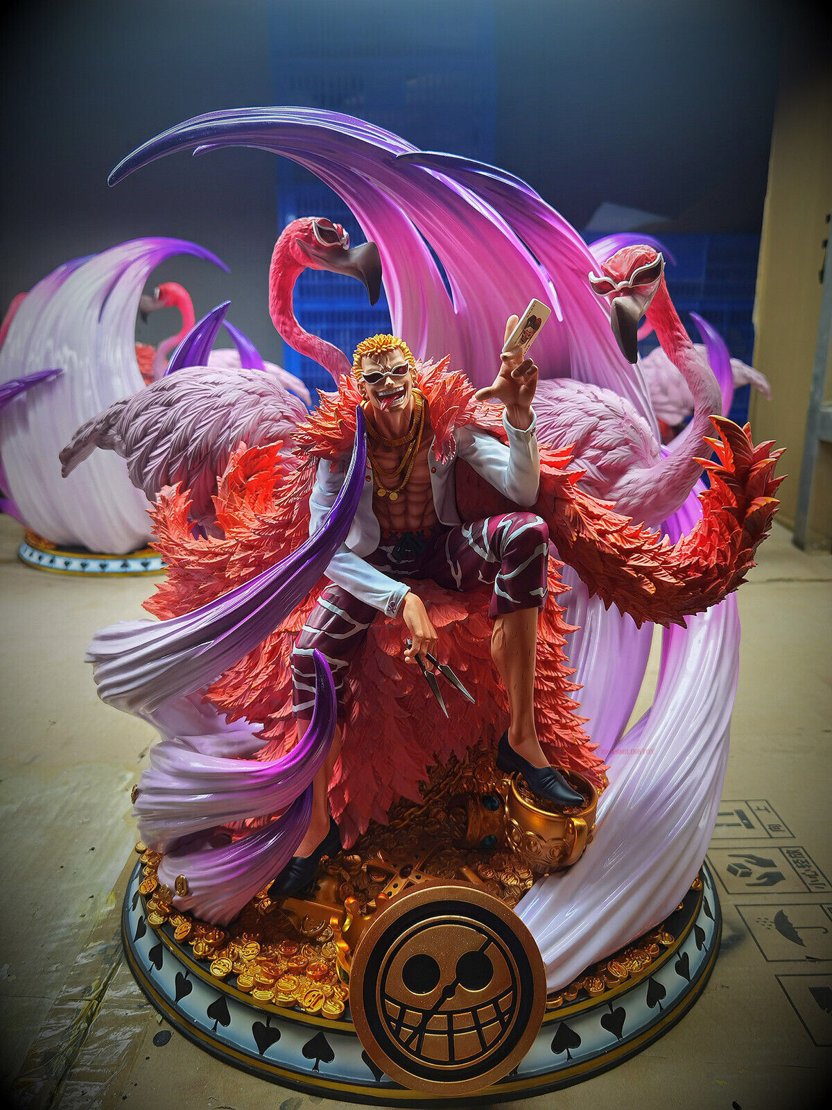 ZZDD Studio Joker One Piece Donquixote Doflamingo 1/6 Resin ZZDD Studio Joker One Piece Donquixote Doflamingo 1/6 Resin