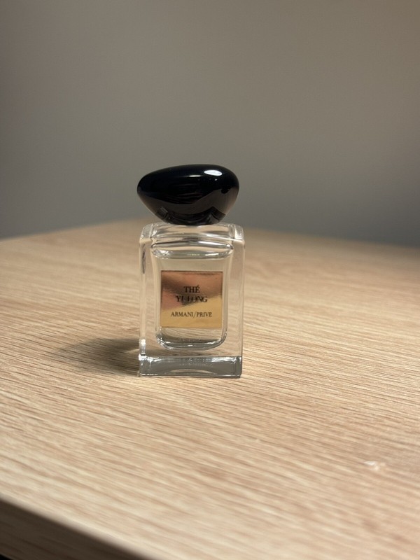 Armani Prive Les Eaux Fragrance Miniature The Yulong Eau De Toilette 7.5 Ml