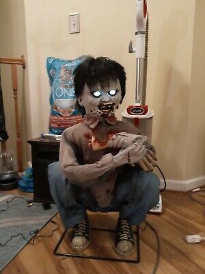 Spirit Halloween Limb-Eating Zombie Boy - no box Halloween Animatronic