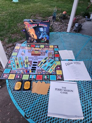 The Perry Mason Game Vintage 1987 Board Game TSR Missing 1 Pawn