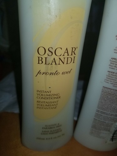 NEW OSCAR BLANDI Pronto Wet Instant Volumizing CONDITIONER 8.4 oz LOT 2