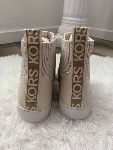 ミキ！MICHAEL KORS ジョージー ニット トレーナー スニーカー Amazon | Michael Kors レディース ジョージーニットトレーナー
