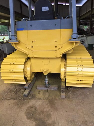 1996 Komatsu D37P-5 Dozer. Less Than 5000 Hours. $34250