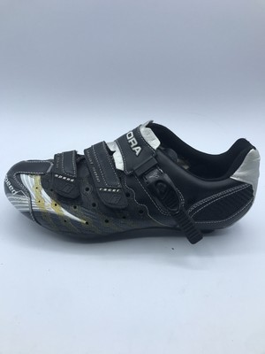 diadora clipless shoes