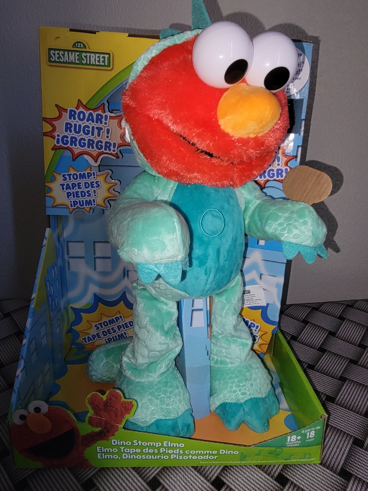 Sesame Street Dino Stomp Elmo in Dinosaur Costume 13-Inch