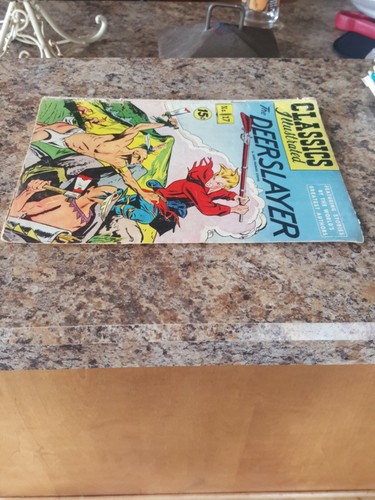 Classics illustrated Deerslayer 1944 october   No 17  10 cents