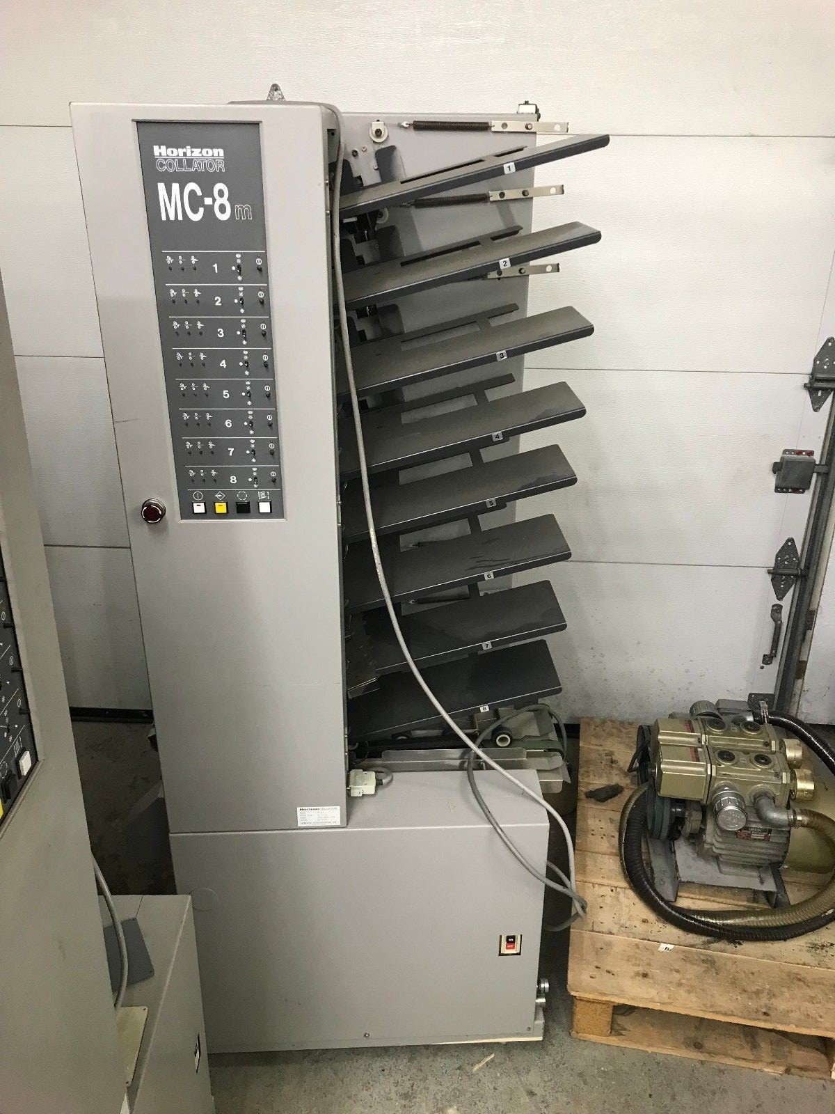 Horizon Collator 16 bin