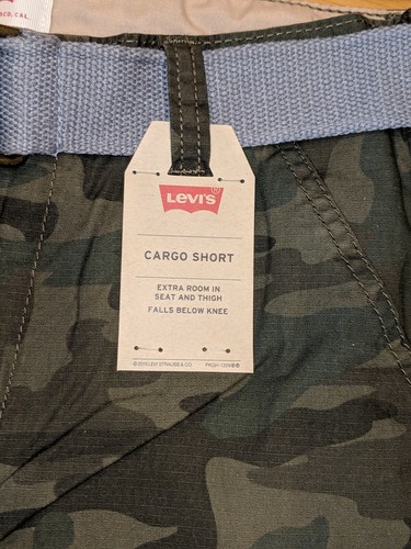 Levi's boy Camo Cargo Shorts(green) Sz 14 Reg W 27