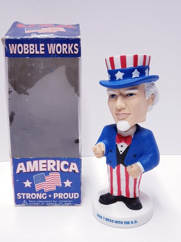 【FUNKO WACKY WOBBLER】 ロッケム ソッケム ロボットセット Rock 'Em Sock 'Em Robots Wacky Wobbler Bobblehead Set from