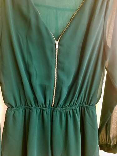 Women’s Express Green Long Sleeve Sheer Romper Small