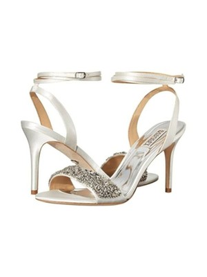 

BADGLEY MISCHKA Женские сандалии Jen с белыми стразами и миндалевидным носком на шпильке, Белый, MP5317