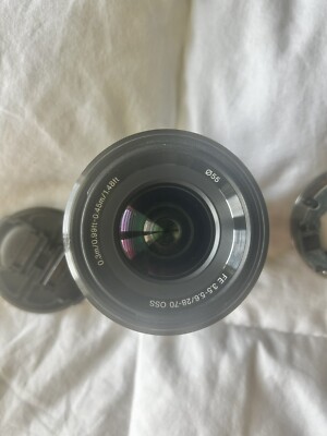 Sony 28-70mm F/3.5-5.6 OSS Lens