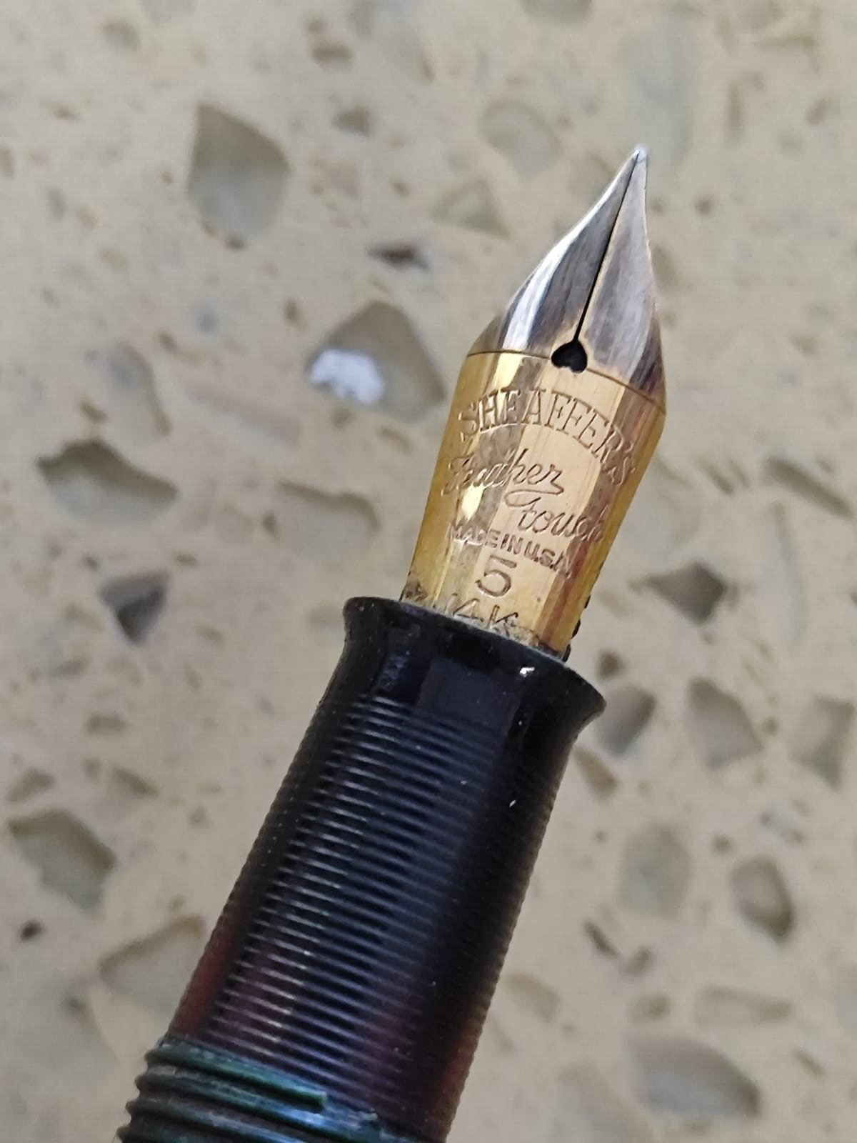 SHEAFFER 万年筆 アンティーク USA 14K Vintage 1950's Sheaffer 5 14K Feather Green & Gold Fountain Pen