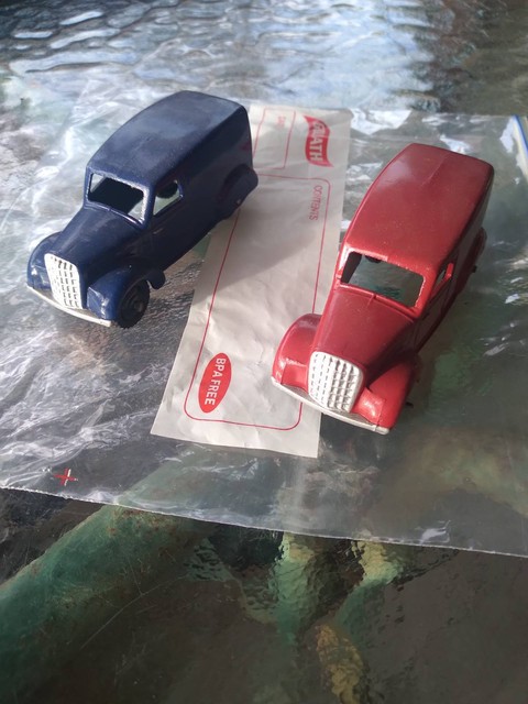 Dinky Toys 280 Delivery Van Made In England 1950 S Price Is Each Collectables Gumtree Australia Caloundra Area Beerwah