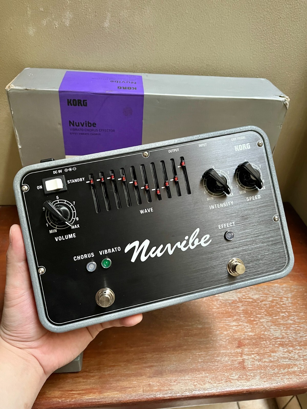 ギター KORG Nuvibe Vibrato Chorus Effect hq720.jpg?sqp=-