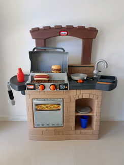 Little Tikes Cook & Play Outdoor BBQ