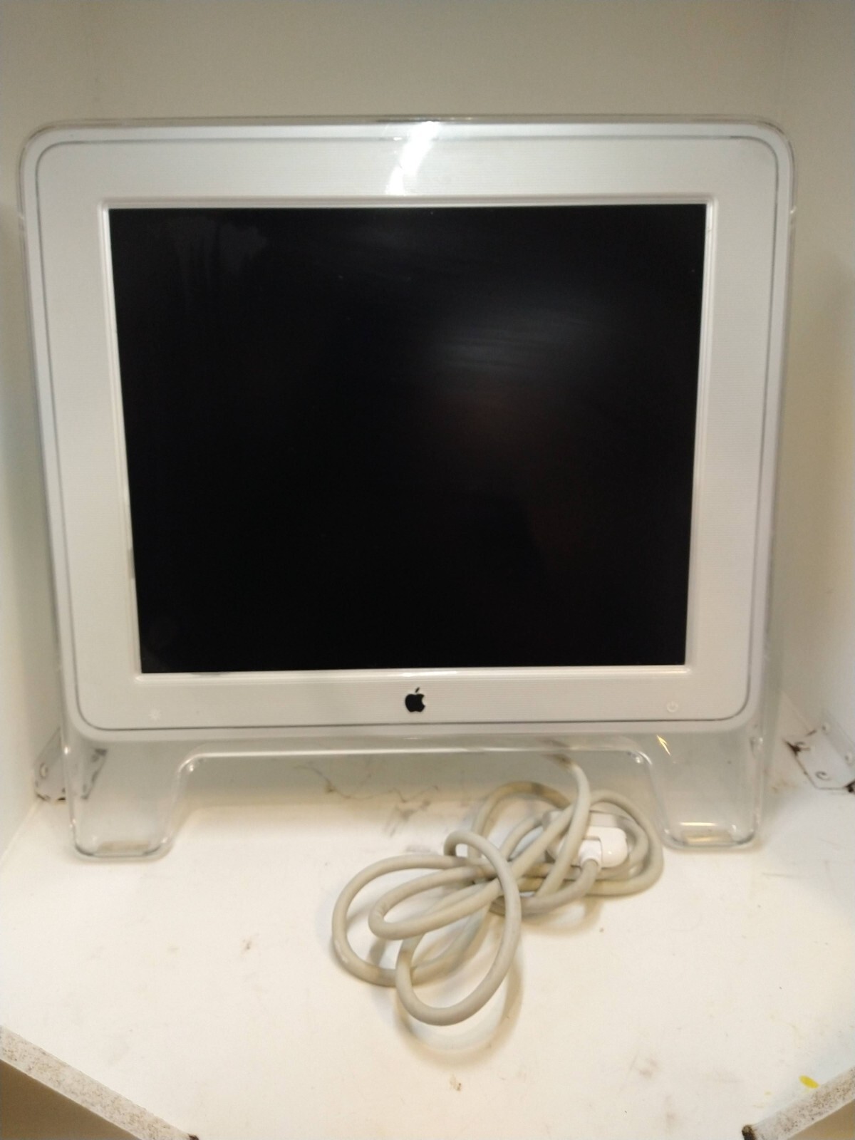Apple Studio Display 17 Apple Studio Display 17