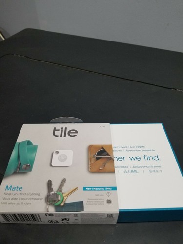 Tile Mate with Replaceable Battery (2018) - 1 pack White, NEW