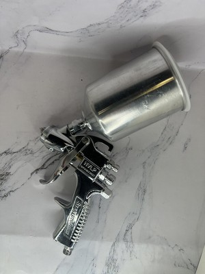 DEVILLBISS C17 spray gun with canister  HVLP Starting Line