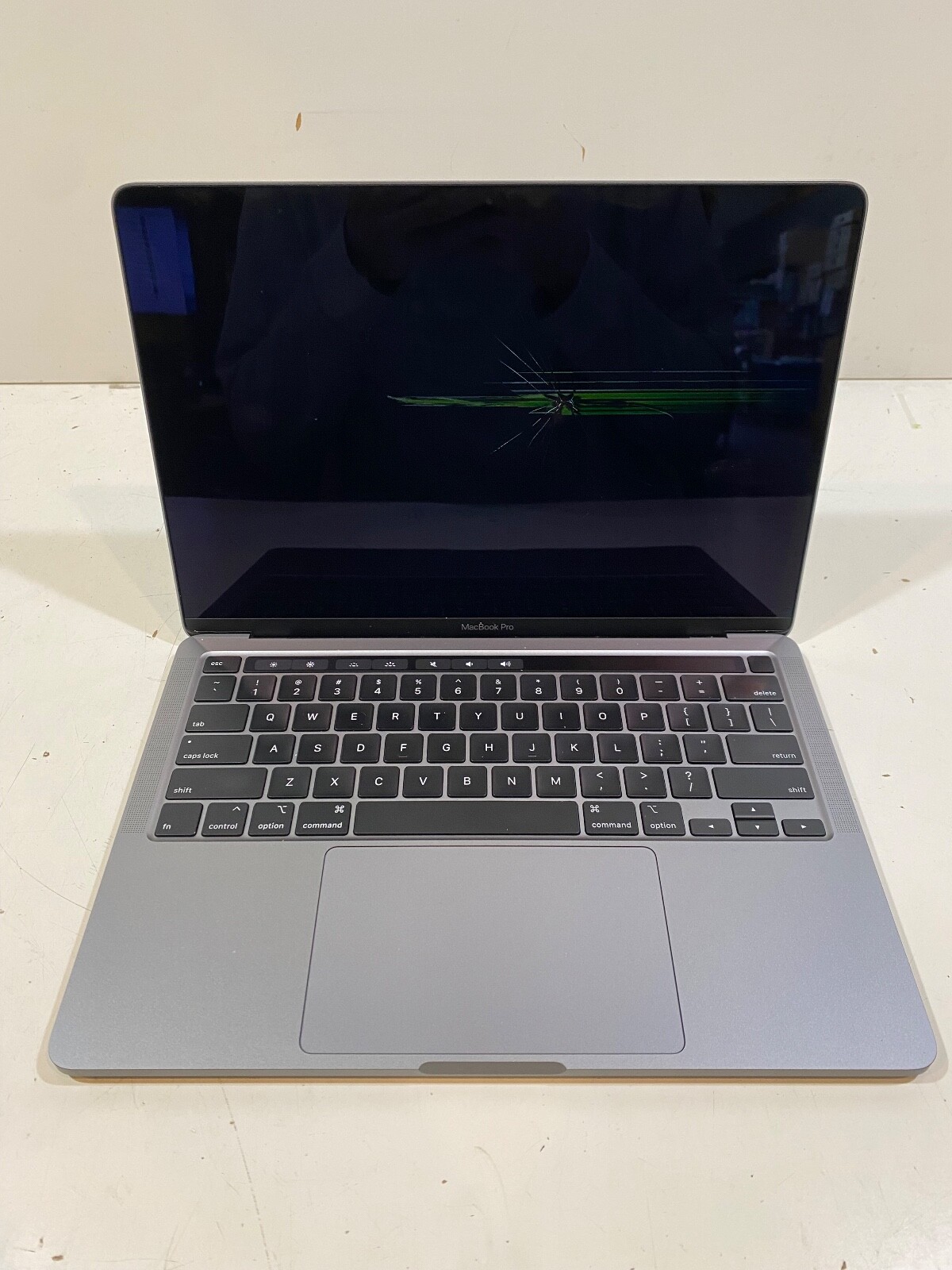 Apple MacBook Pro 2020 13 Apple MacBook Pro 2020 13