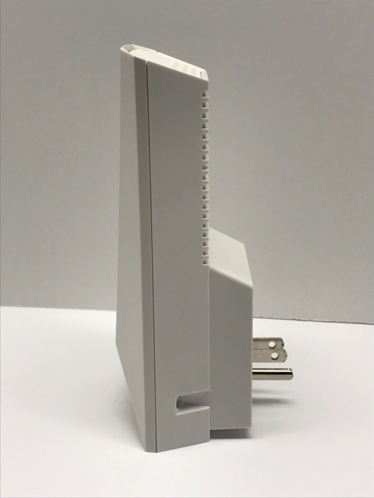 NETGEAR Nighthawk Mesh X4S Tri-Band WiFi Mesh Extender EX7500