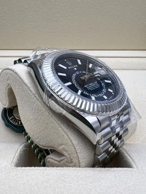 Pre-owned Rolex 2023  Sky-dweller 42mm 336934 Blue Dial Jubilee Steel Box Papers