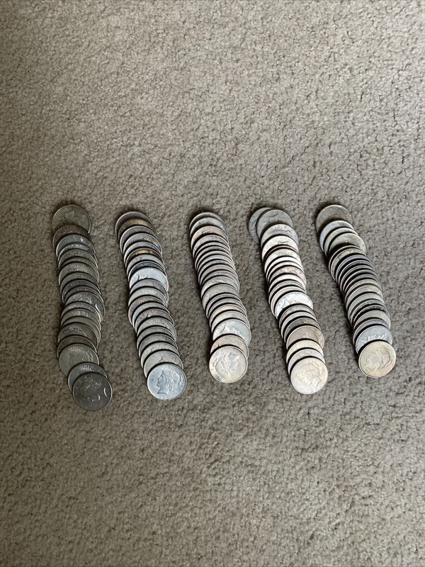 1922-1925 Silver Peace Dollar Lot of 100 up to XF