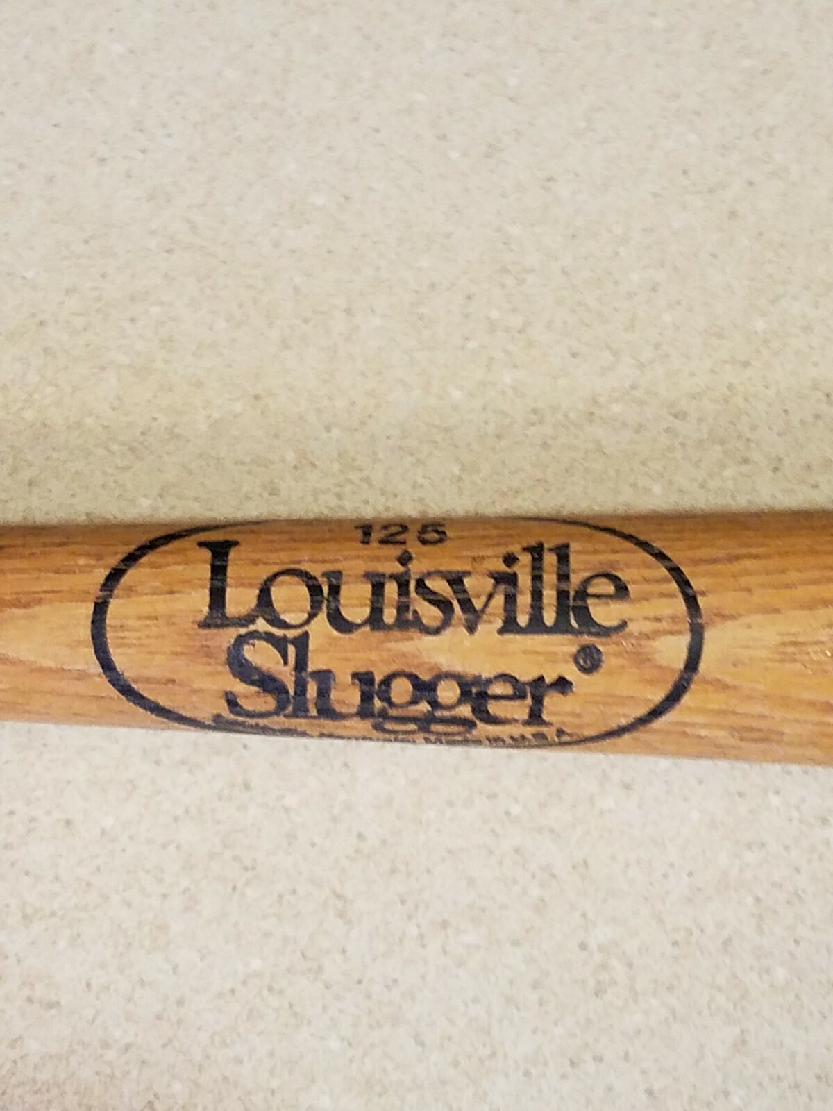 VINTAGE LOUISVILLE SLUGGER 124 ADVERTISING 16
