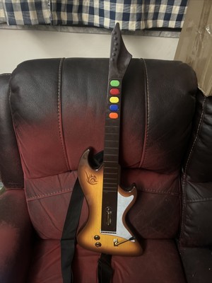 React Legacy RT696P Wireless Guitar Hero Controller PS2 No Dongle