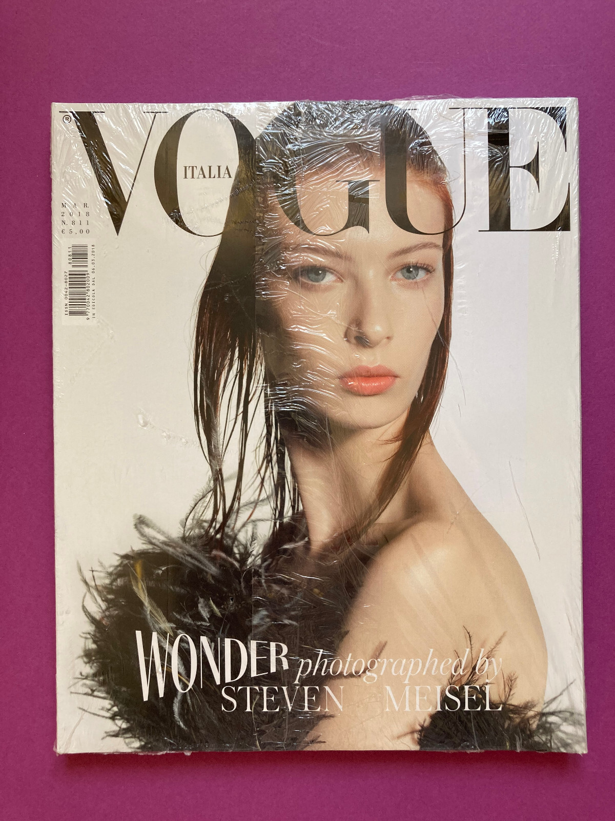Magazine Vogue Italia mars 2018 presse revue 811 Steven