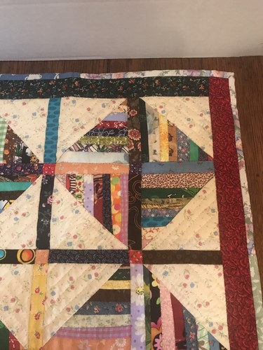 BEAUTIFUL QUILTED DOLL QUILT, TABLE TOPPER OR WALL HANGING