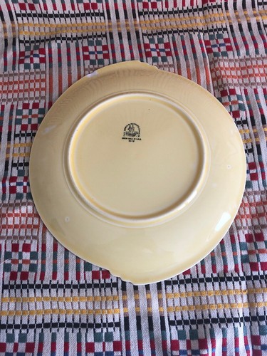 Vintage Edwin M Knowles Yellow Cake Chop Plate Platter Yorktown Style 1939 USA