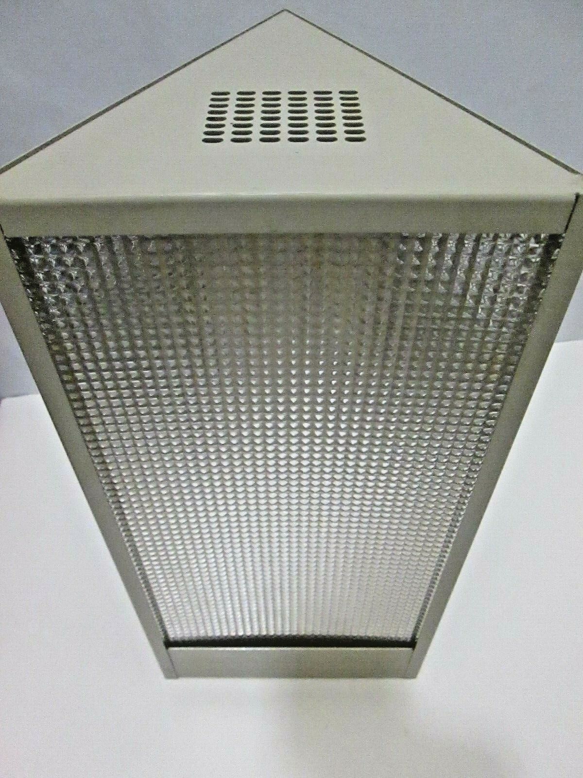 Sunlight Jr. Therapeutic Light Box 5000K SunBox Full Spectrum SAD Therapy Vit D