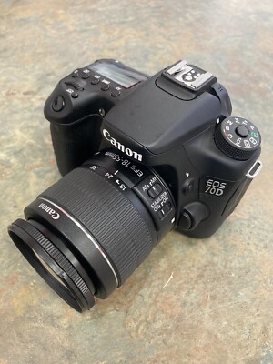 Canon EOS 70D 20.2MP Digital SLR Camera w/ EF-S 18-55mm IS STM Lens