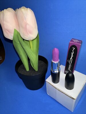 MAC Macximal Matte Lipstick 0.12OZ /3.5g Everybody s Heroine New Release