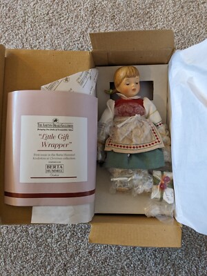 Ashton-Drake Doll - Little Gift Wrapper - Berta Hummel Christmas Collection